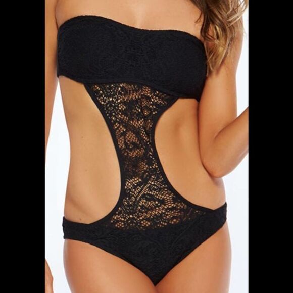 L Space Out Of Towner Cut Out One Piece Bathing Suit Nwt - Picture 1 of 3